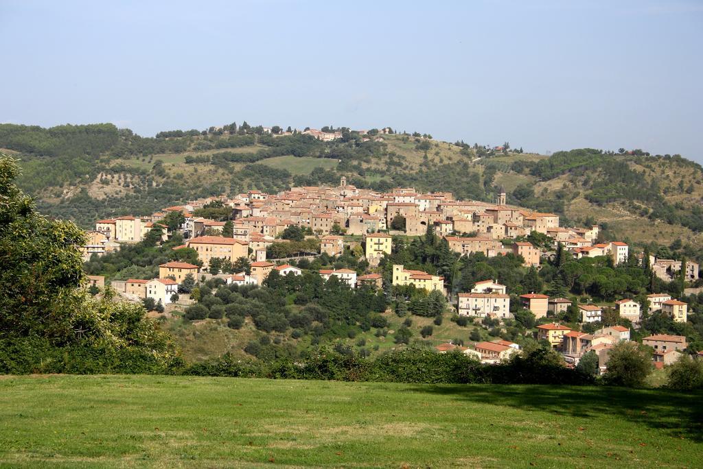 세지아노 Antico Casale Pozzuolo 빌라 외부 사진